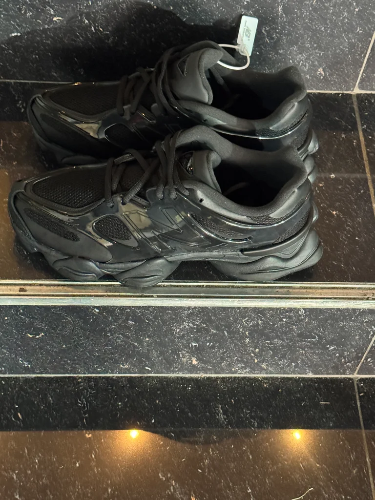 New Balance 9060X – Noir – Neuve avec boîte et étiquette – Pointure 43 – photo 4